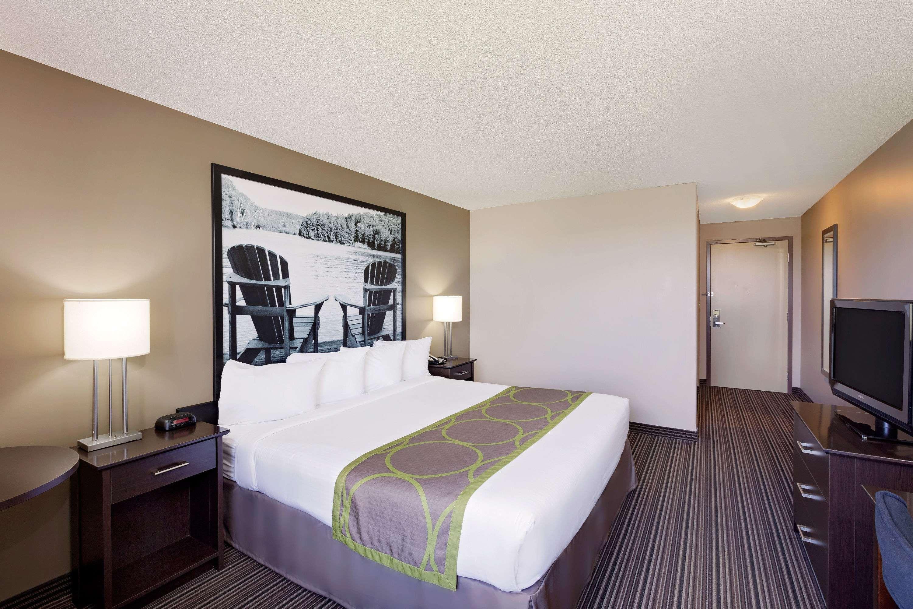 Super 8 by Wyndham Kapuskasing Hotel Eksteriør billede